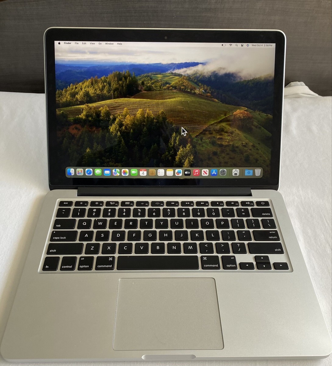 Apple MacBook Pro 13” Intel Core i5 2.7GHz - macOS 15.5 Sequoia | eBay