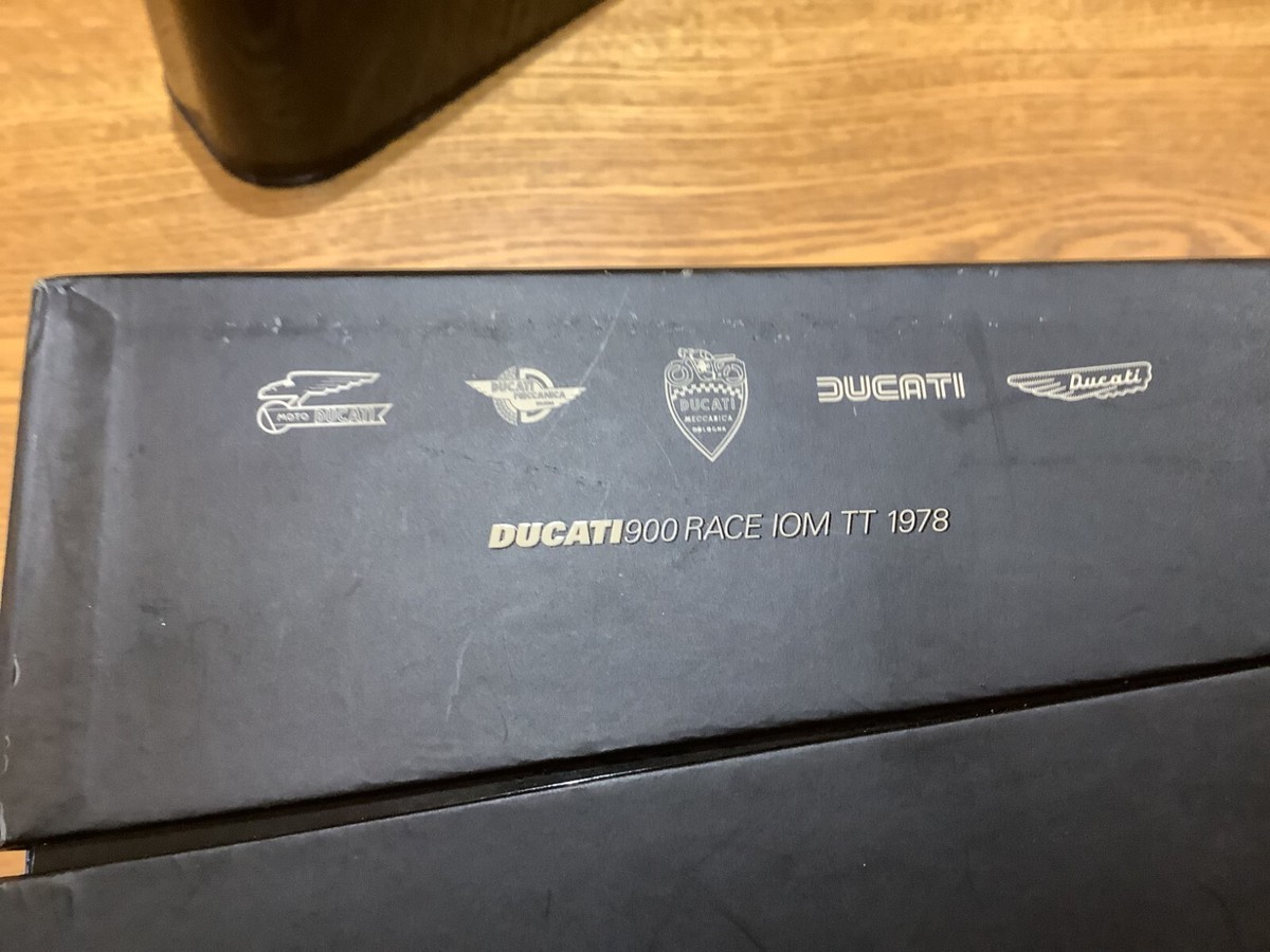 Minichamps motorcycle 1/12 Ducati 900 Race IOM TT 1978 Mike