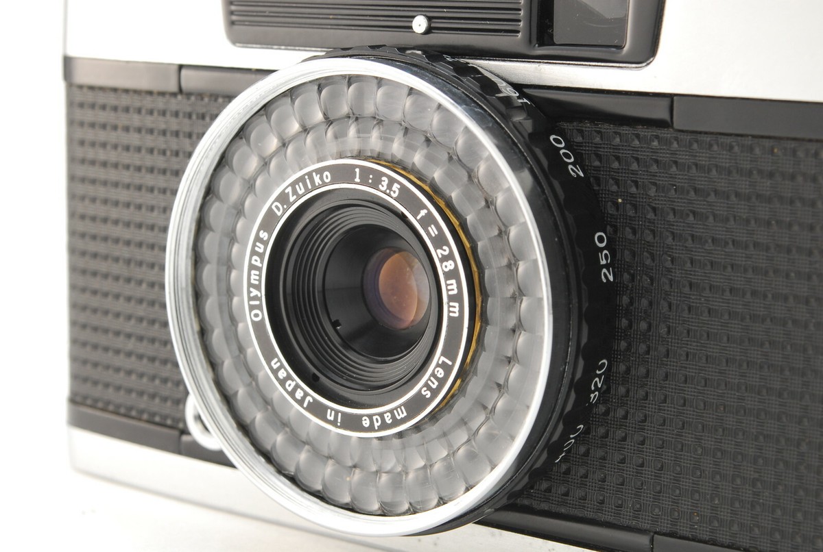 Exc+5】Olympus PEN EE-3 Half Frame Camera D.Zuiko 28mm f3.5 Red