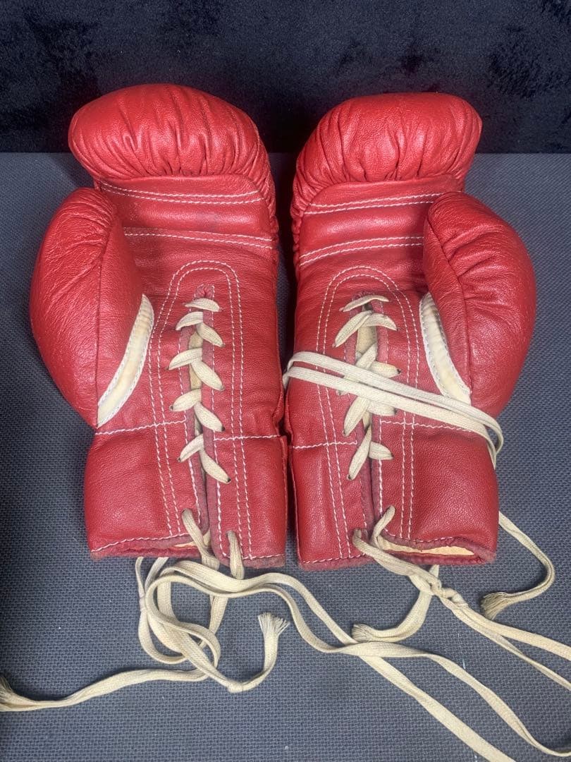 Winning Boxing Gloves SF-3000 Red Leather Used Japan Rare Vintage