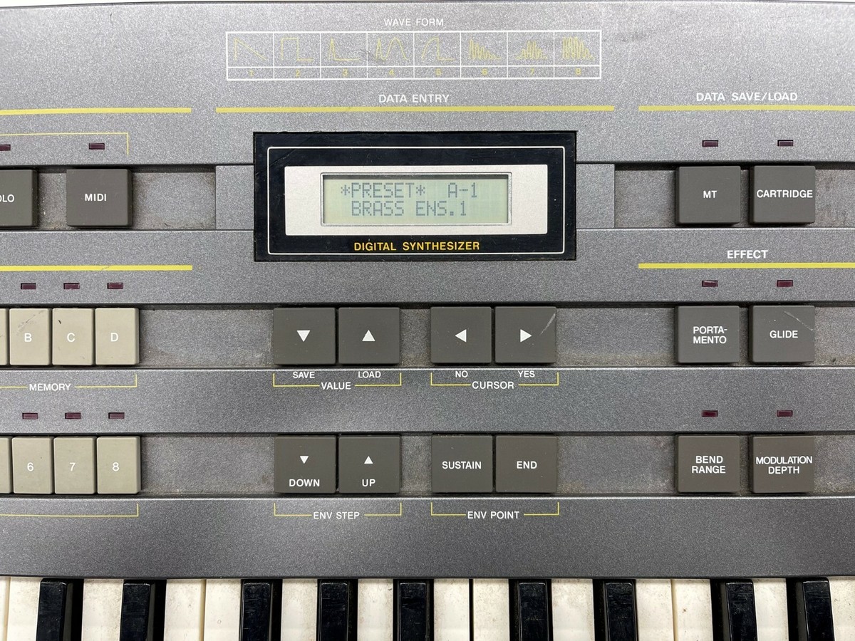 Casio CZ-5000 Phase Distortion Digital Synth Vintage Keyboard **NO
