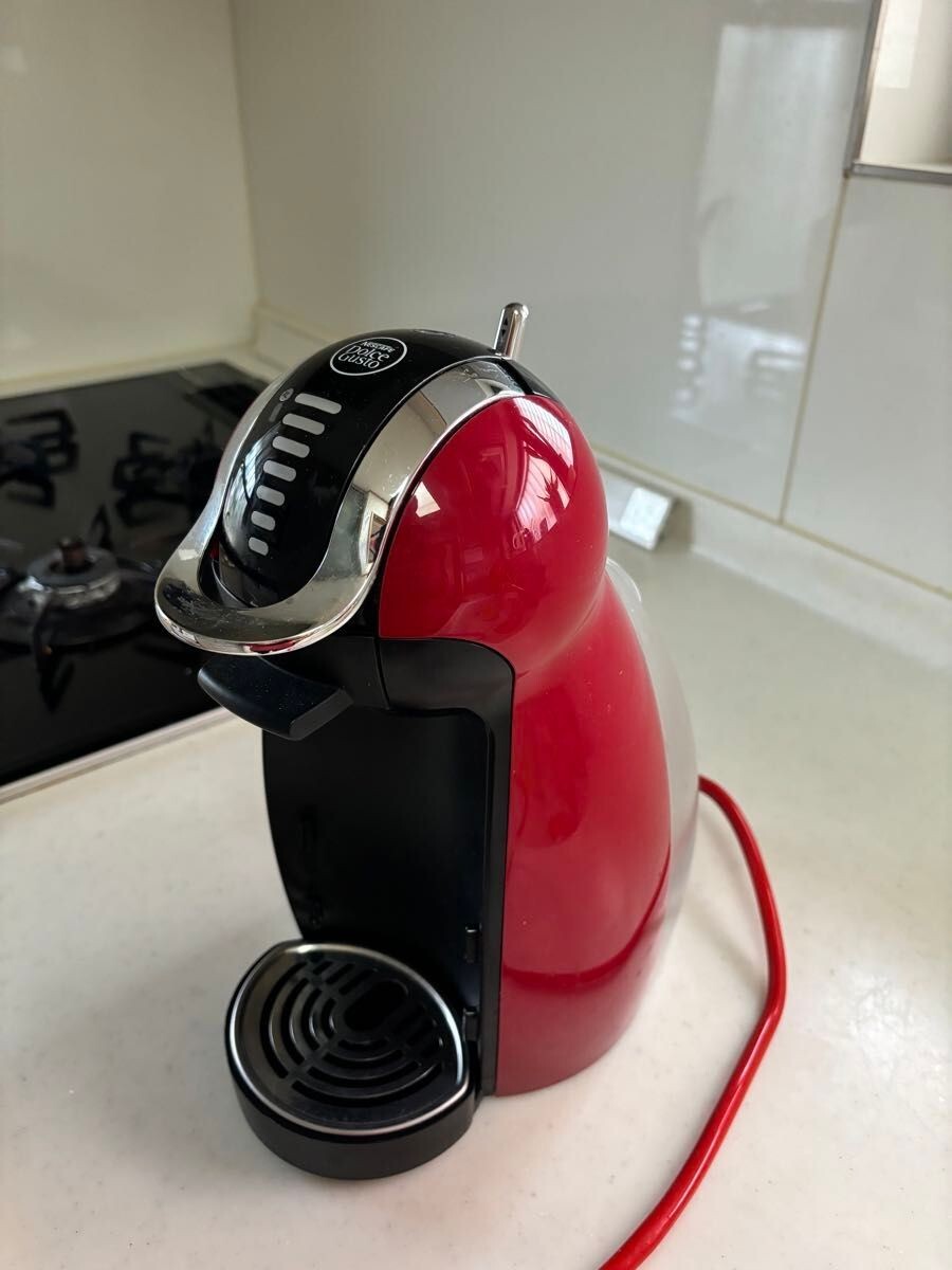 Nescafe Dolce Gusto ジェニオ2 MD9771-WR 【18429】ネスカフェ