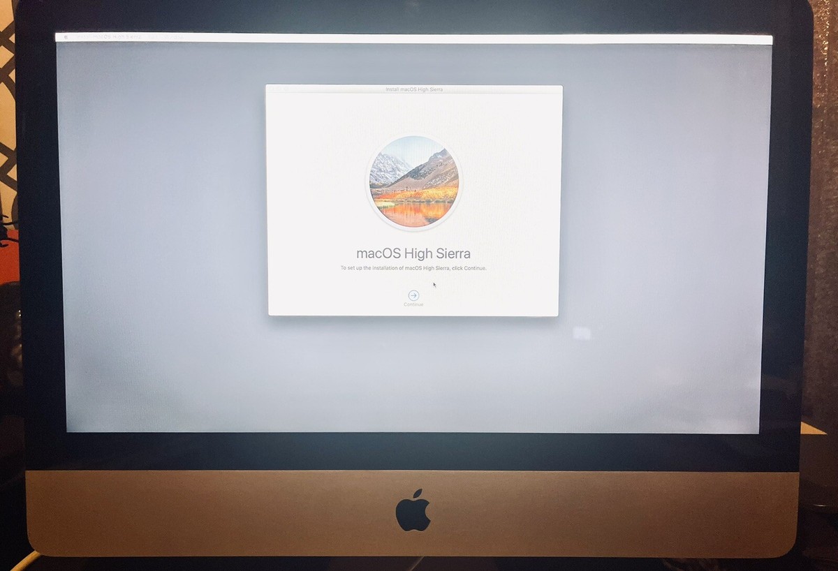 APPLE BUNDLE: iMac 21.5” Desktop (Mid-2010) + Wireless Keyboard