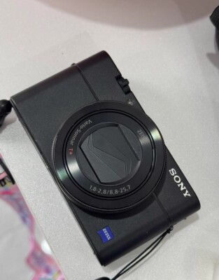 Sony Cyber-shot DSC-RX100 VA DSC-RX100M5A English Menu [Near MINT