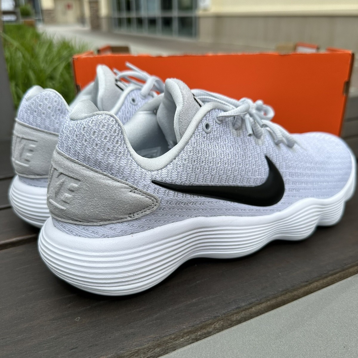 Size 7 - Nike Hyperdunk 2017 Low White Black Basketball Shoes