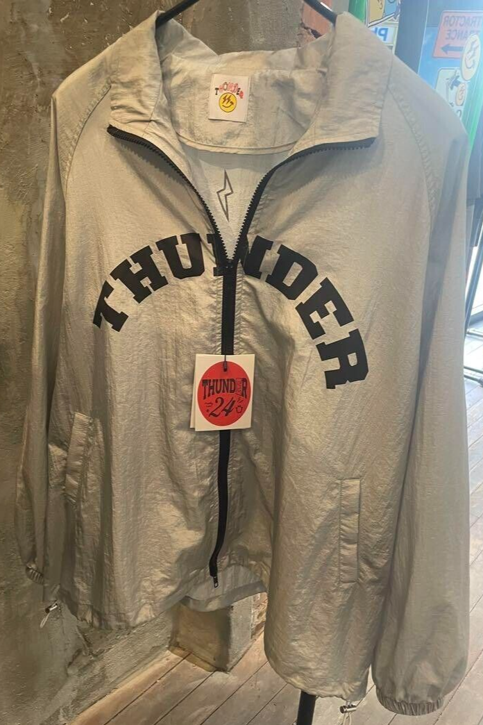 ATEEZ Thunder Windbreaker SUMMER Official Pop Up Store Limited