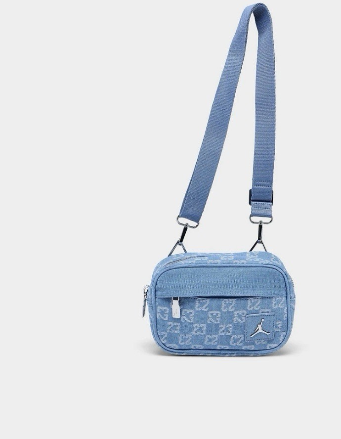 Nike Jordan 23 Monogram Camera Bag Original 1.5L Black | eBay