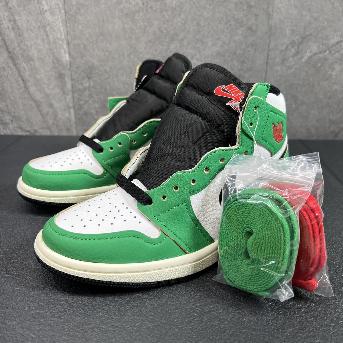 Air Jordan 1 Retro High OG Lucky Green Size 5.5 Womens White Green