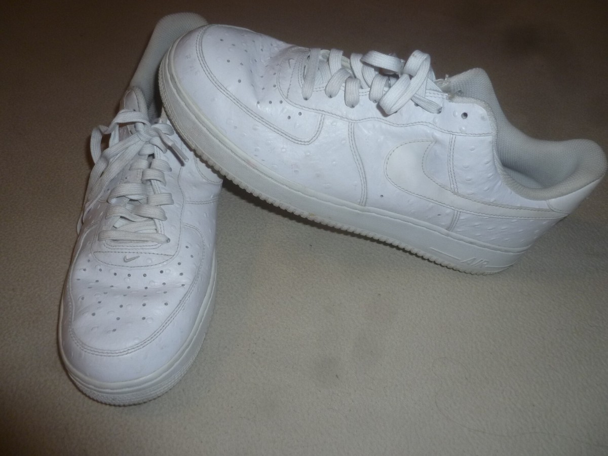 NIKE AIR FORCE 1 ONE 07 LV8 LOW SHOES 718152-104 SIZE 13 WHITE