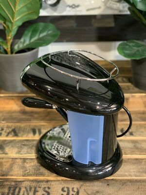 ILLY X7.1 POD BRAND NEW BLACK CAPSULES ESPRESSO COFFEE MACHINE