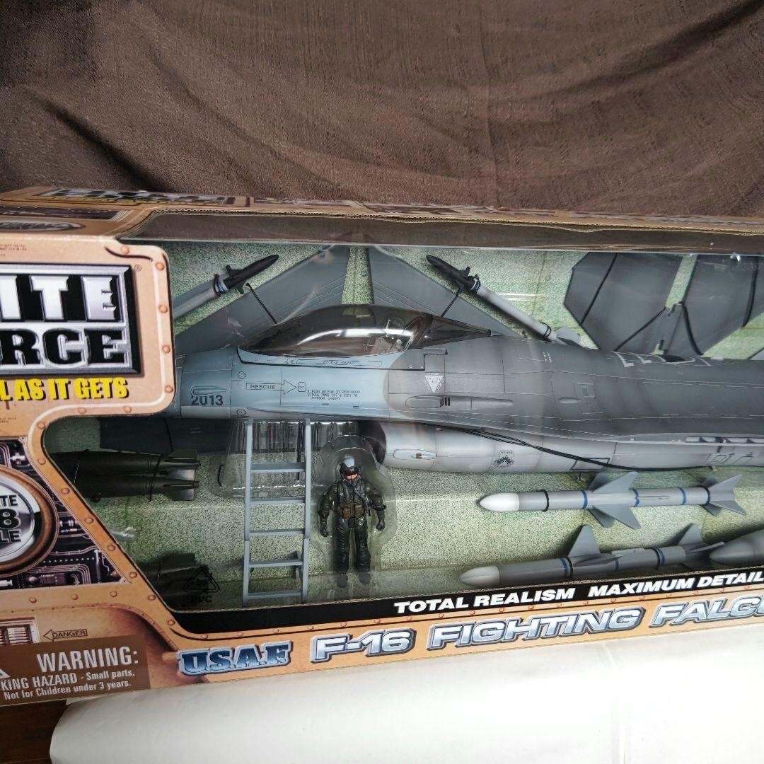 bbi ELITE FORCE F-16 FIGHTING FALCON1/18 TopGun Airplane plastic
