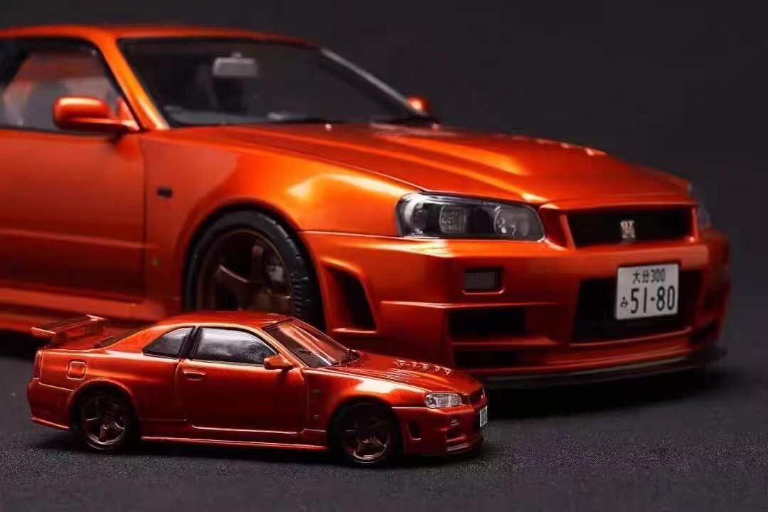 SUPER RARE* Motorhelix Nissan Skyline GT-R (BNR34) Z-Tune Orange