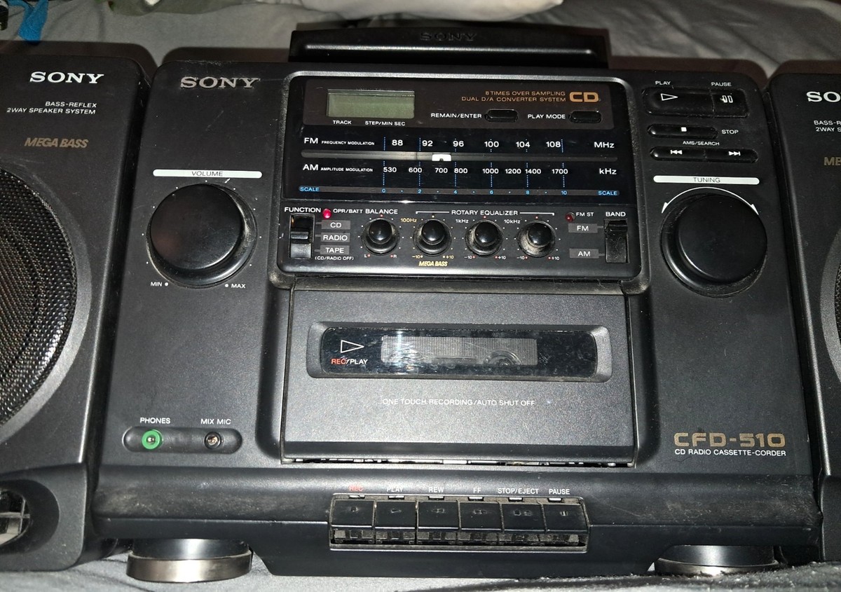 SONY CFD-510 Cassette/Tape AM/FM CD Player Radio Boombox Portable