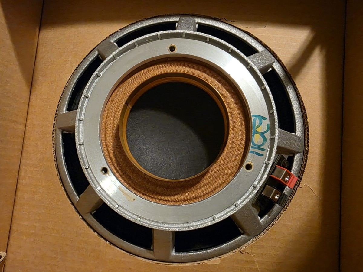 Peavey 1208-8 HE BWX 12