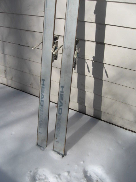 Head 195 Radial Carbon Trapezoid Skis Tyrolia 480 Bindings