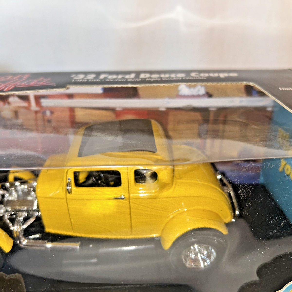 Ertl 1932 American Graffiti Ford Deuce 1:18 Diecast Car for sale