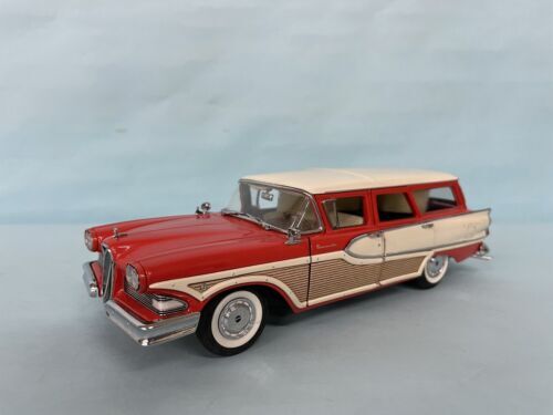 Danbury Mint 1936 Ford Hot Rod 1/24 Scale Model Car Vintage