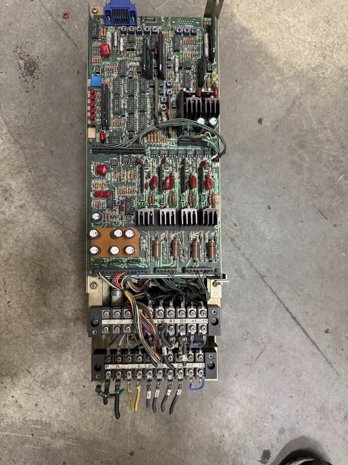 YASKAWA SERVOPACK CPCR-MR0808KAW MR0808KAW M RUA821-3-3 CPCR-MR-CM