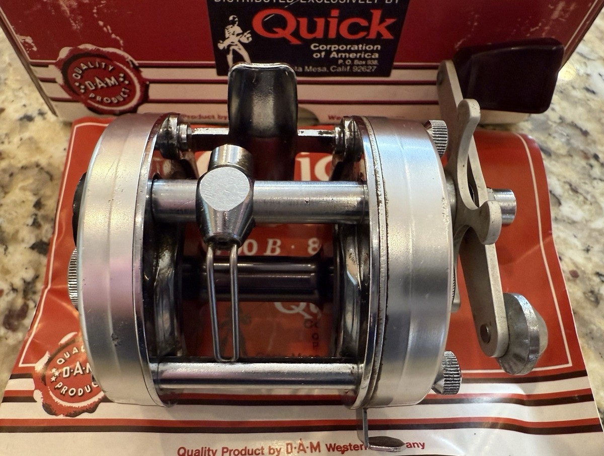 DAM クイックチャンピオン700B ベイトリール（西ドイツ製） ダム