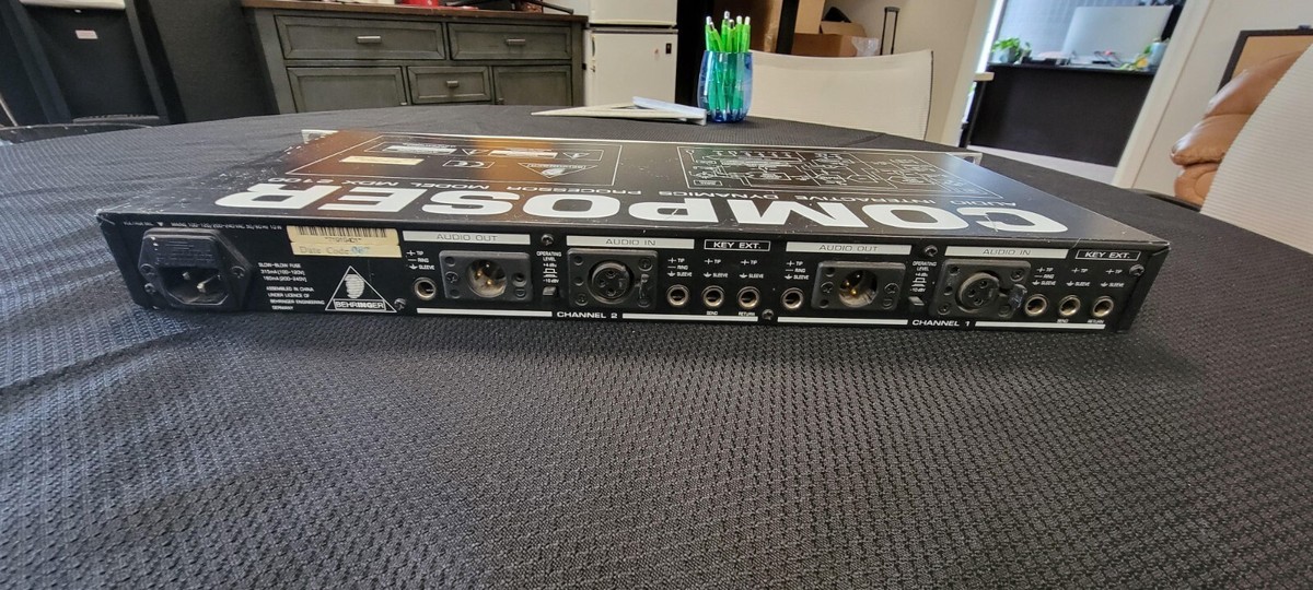 Behringer MDX 2100 Composer Dynamics Processor 2 Channel