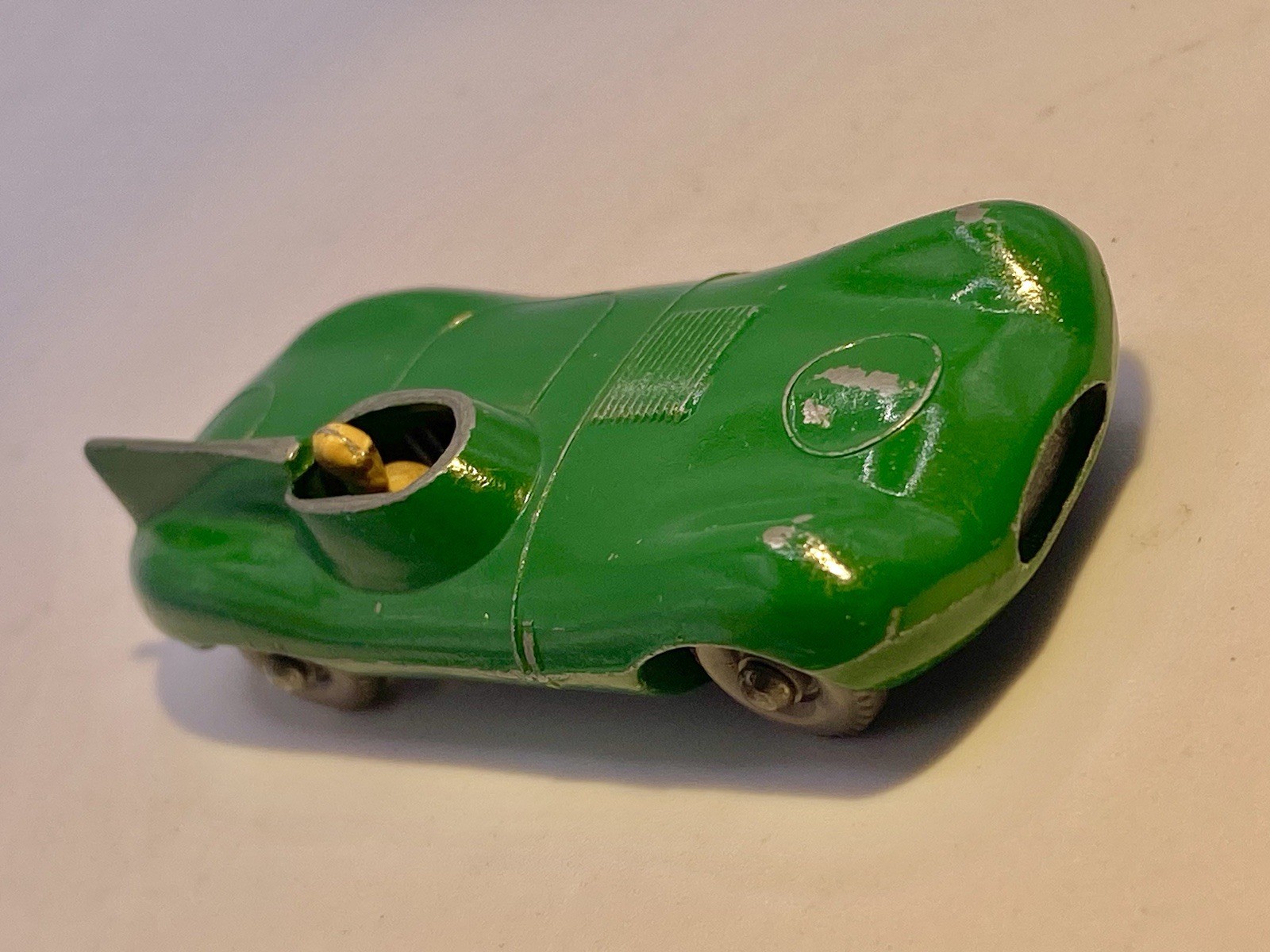 Matchbox 41b, Jaguar (D) Type - Free Price Guide & Review