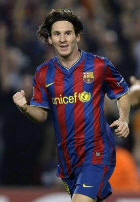 Club Barcelona FC Authentic Nike Jersey Size Medium 2009-2010