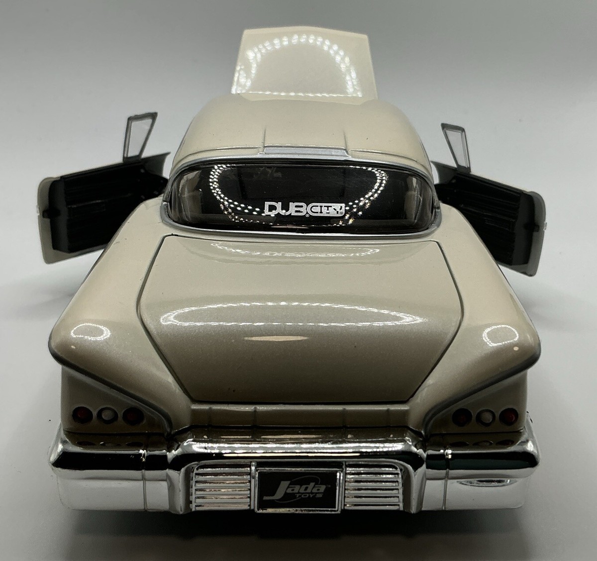 1958 CHEVY IMPALA JADA DUB CITY OLDSKOOL 1:24 DIECAST COLLECTIBLE