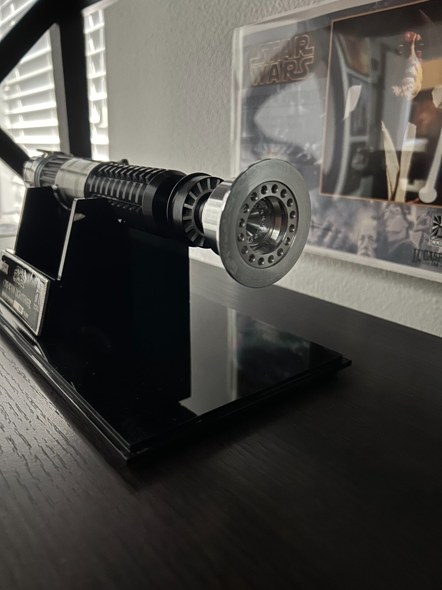 Icons CEO Star Wars A New Hope Obi-Wan Kenobi Lightsaber Replica