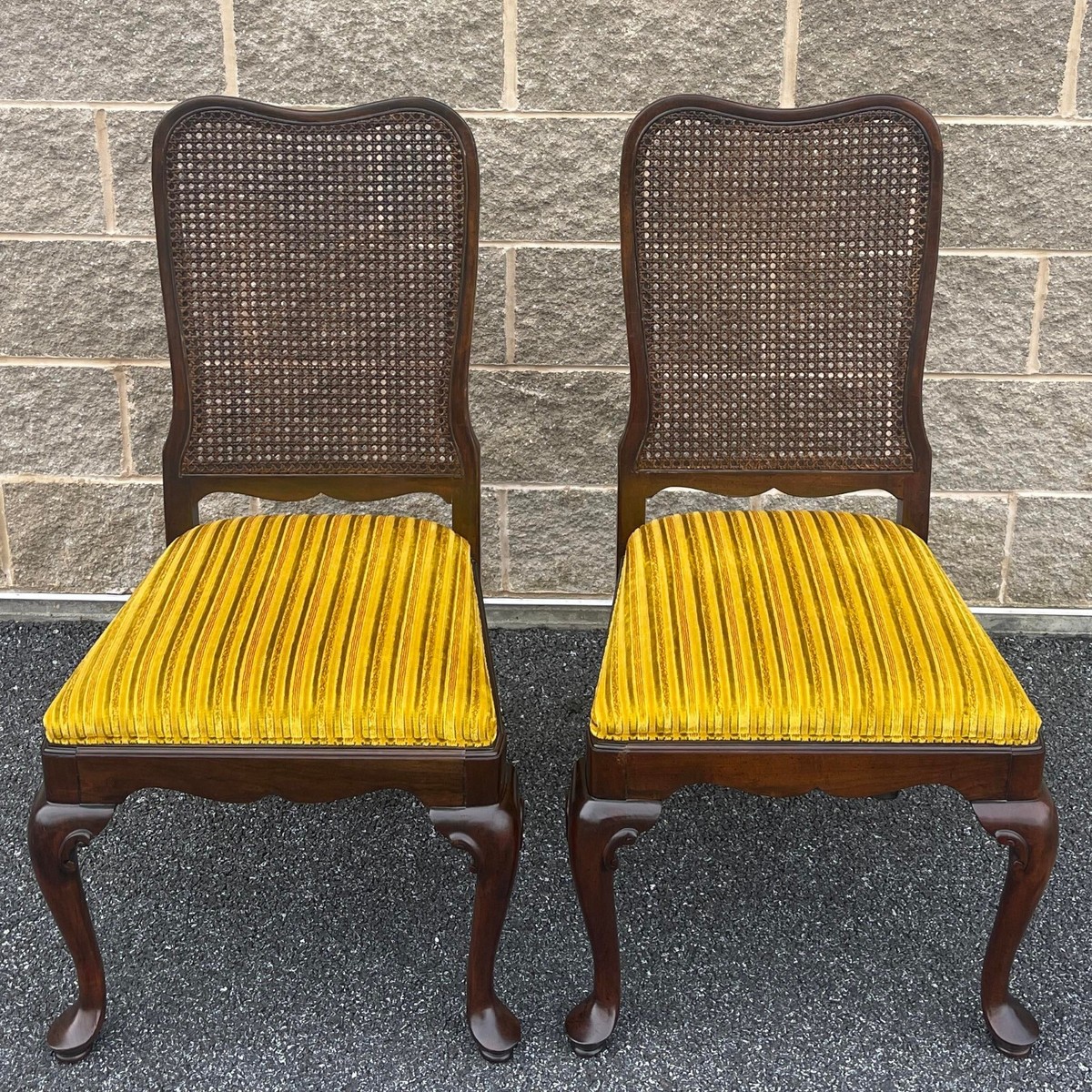 Ethan Allen Georgian Court Queen Anne Cherry Cane Back Dining