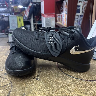 Nike Kyrie 3 Flytrap Size 11 - Black #BQ3060-008 *NO BOX* | eBay