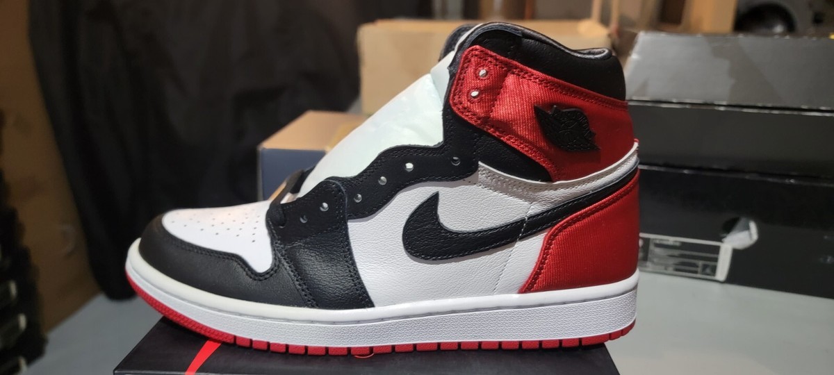 Size 9.5 - Air Jordan 1 Retro High Satin Black Toe W for sale