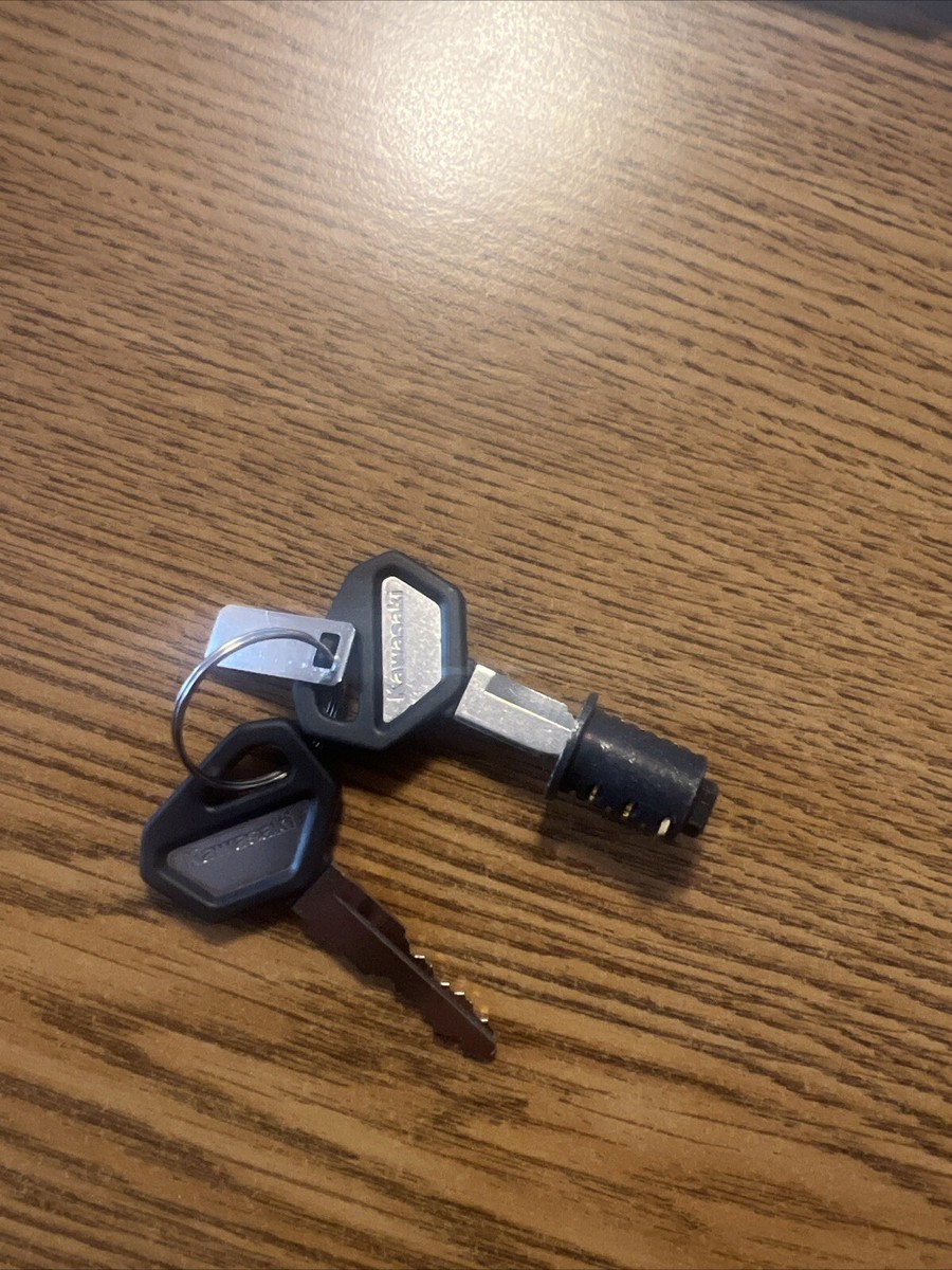 Kawasaki OEM NOS GAS CAP LOCK / 21007-5037 / NINJA CONCOURS