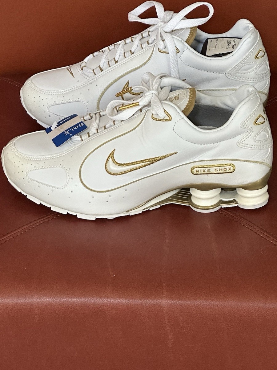 NIKE SHOX MONSTER PREMIUM WHITE/METALLIC GOLD Sz 9 AUTHENTIC NEW