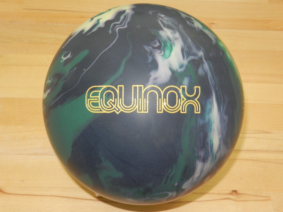 NIB 13# Storm Equinox Solid Bowling Ball w/Specs of 13.4/3-3.5