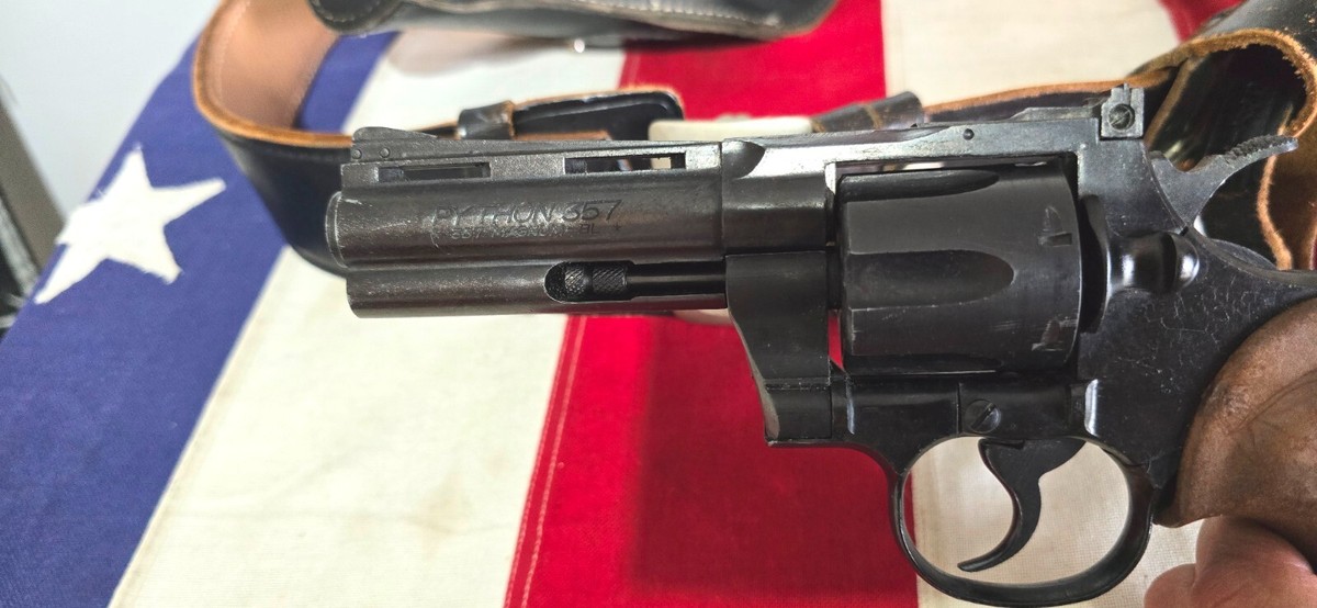 MGC Colt Police .357 Python Metal Replica Japan Model Prop Gun Jay