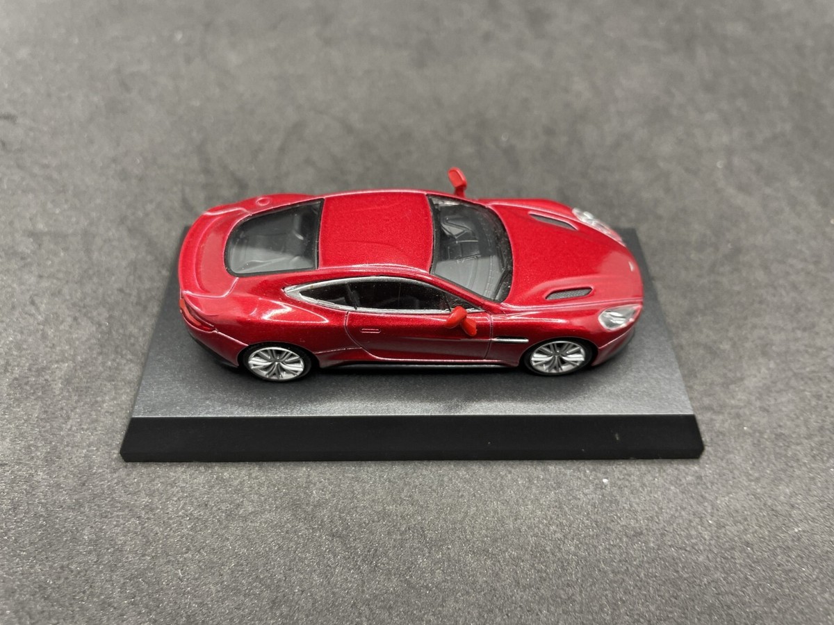 Kyosho 1/64 Aston Martin collection Vanquish Red diecast model car