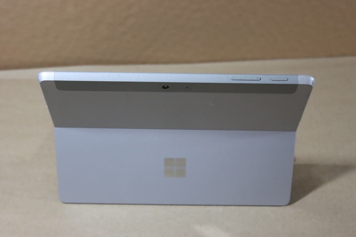 Microsoft Surface Go Model 1825 128 GB, Wi-Fi + LTE, 10 in