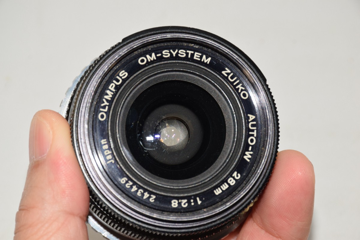 Olympus OM System ZUIKO Auto-W 28mm f/2.8 MF Lens - Scratches on