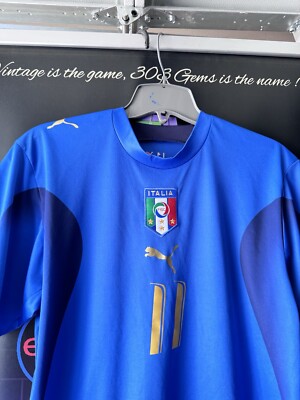 Authentic PUMA Alberto Gilardino #11 Italy 2006 Home Football
