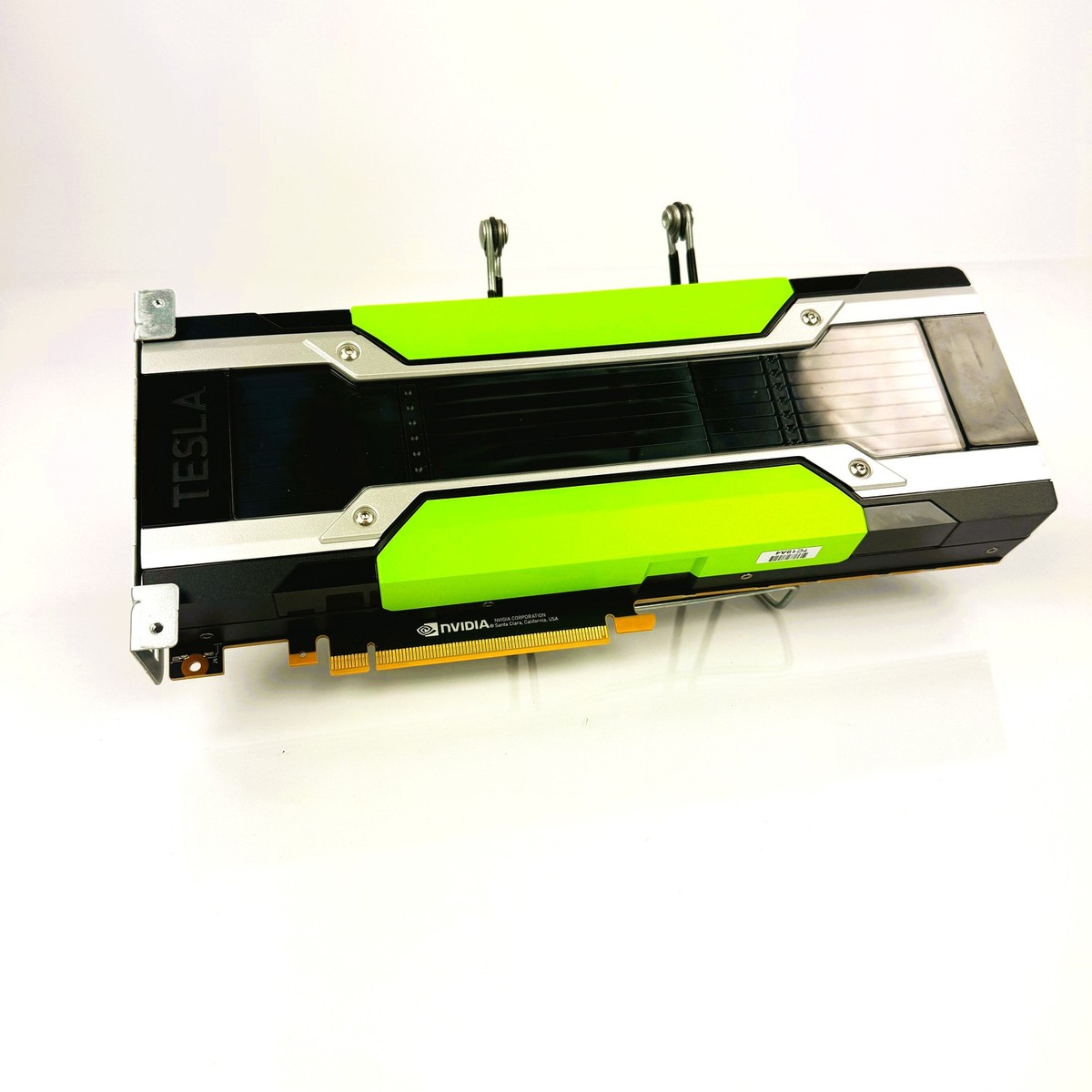 NVIDIA Tesla P100 16GB HBM2 PCIe GPU Accelerator 868199-001 900