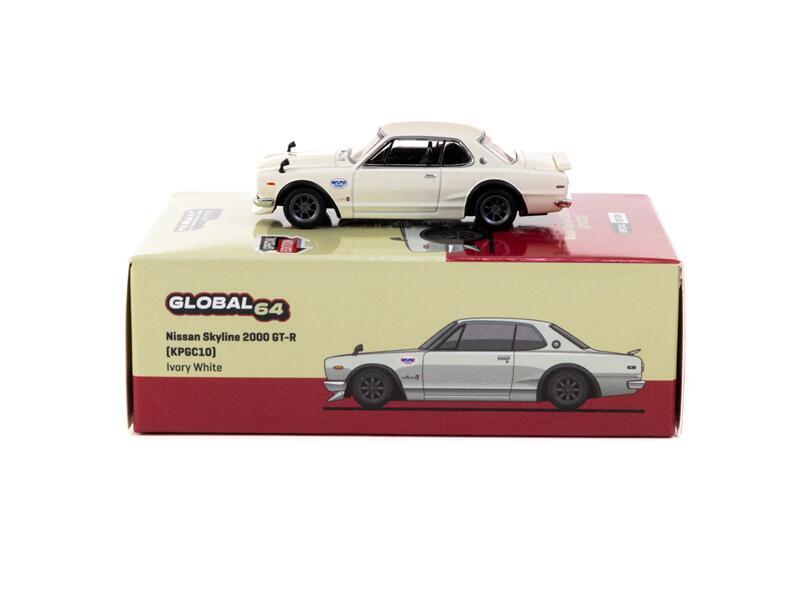 Tarmac Works 1:64 Skyline 2000 GT-R (KPGC10) Ivory White Model Car