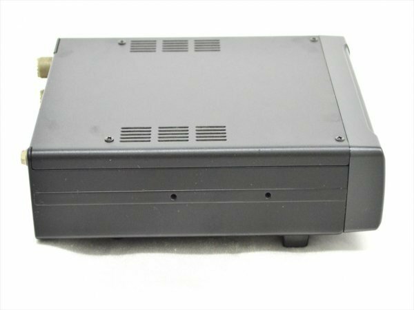 ICOM AT-180 Used Auto Antenna Tuner IC-7100 IC-703 IC-706 IC