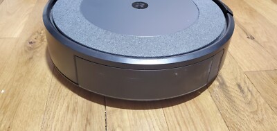 iRobot Roomba i3 RVD-Y1 Wi-Fi Connected Robot Vacuum. FOR PARTS