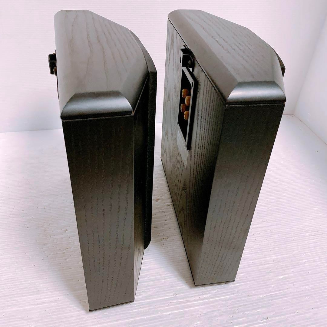 B&W Bowers&Wilkins CDM SNT SURROUND SPEAKERS pair Good working