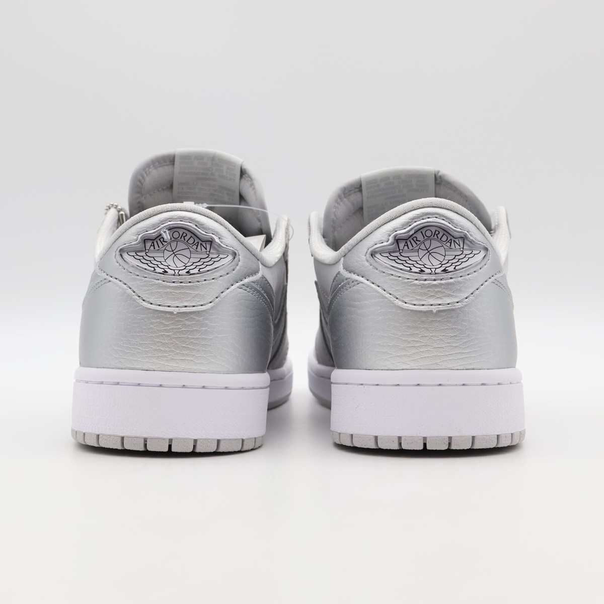 HM0365-002 Nike Air Jordan 1 Retro Low OG Metallic Silver with
