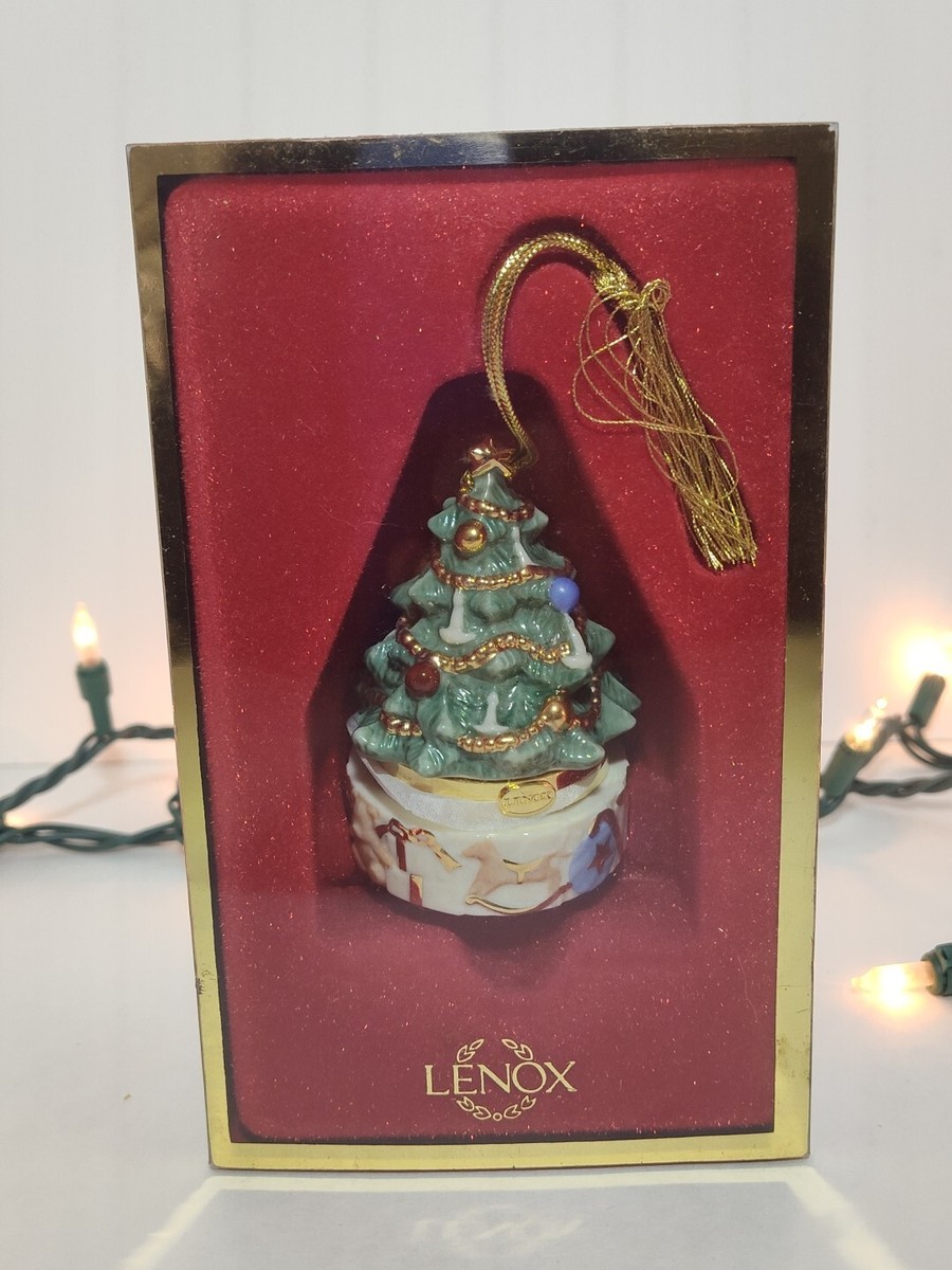Lenox Hinged Trinket tree Box Christmas Ornament Treasure