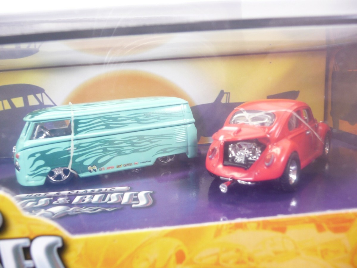 Hot Wheels “Hot & Classic Bugs & Buses” Volkswagen Set of 4 1:64