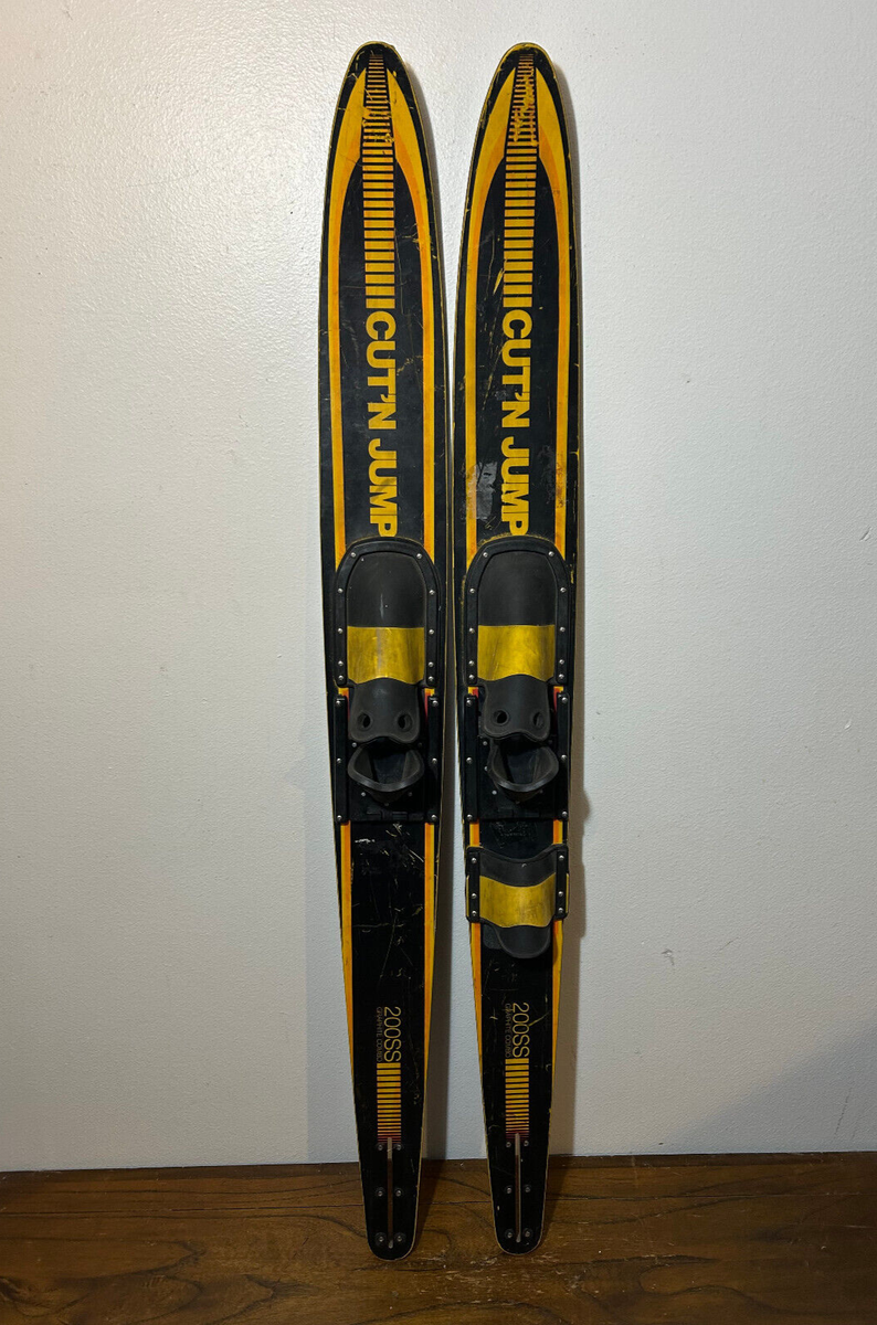 Pair of Authentic Vintage Cut'N Jump 200SS Graphite Combo 66