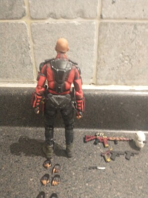 Mafex Deadshot No. 038 Suicide Squad Loose/Complete Authentic | eBay