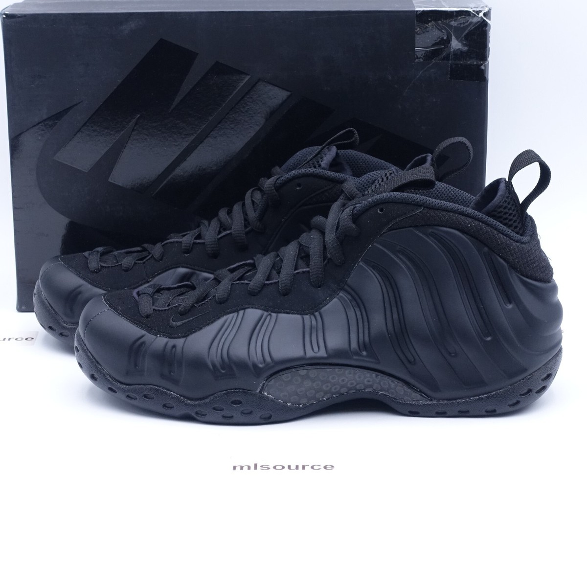 Size 8.5 Men's Nike Air Foamposite One Sneakers Black/Anthracite